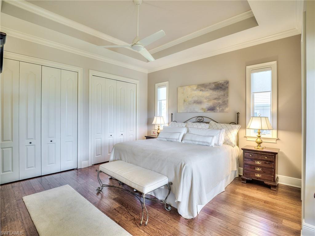 OAKBROOK - Residential