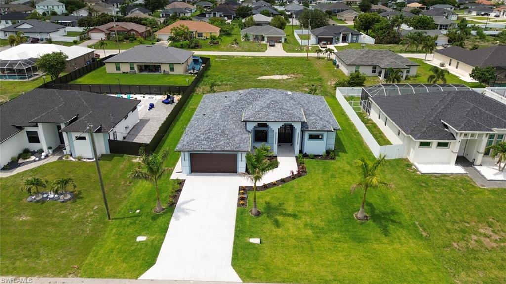 CAPE CORAL - Residential