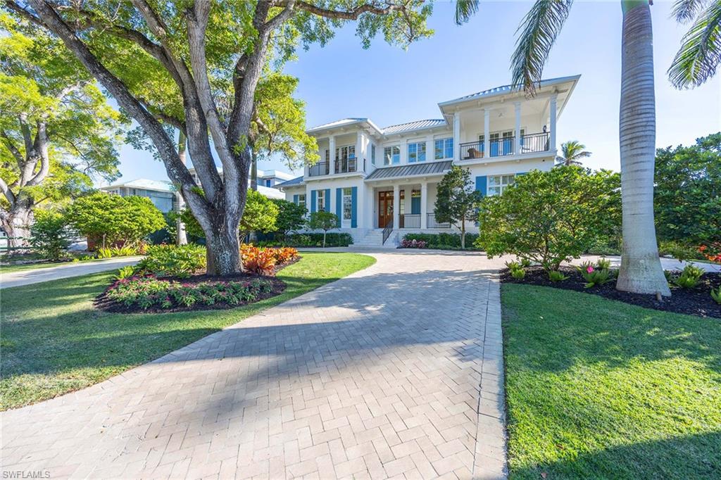 OLDE NAPLES - Residential