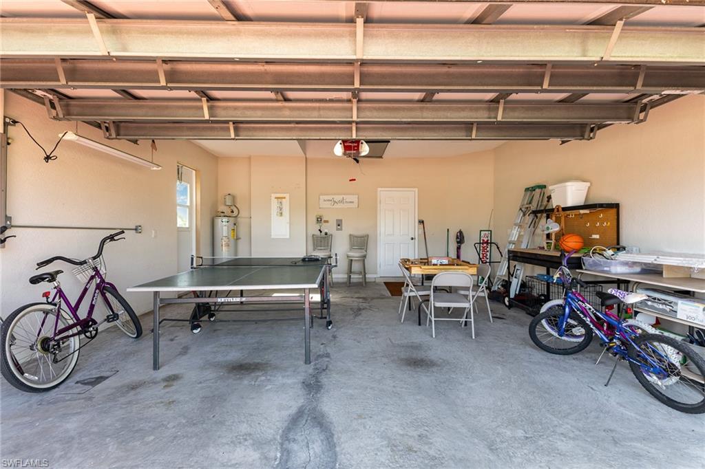 CAPE CORAL - Residential Lease
