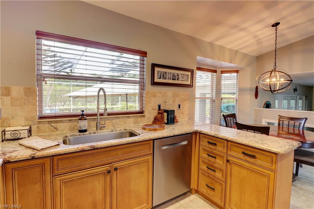 COLONY POINTE - Residential