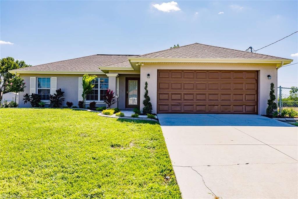 CAPE CORAL - Residential
