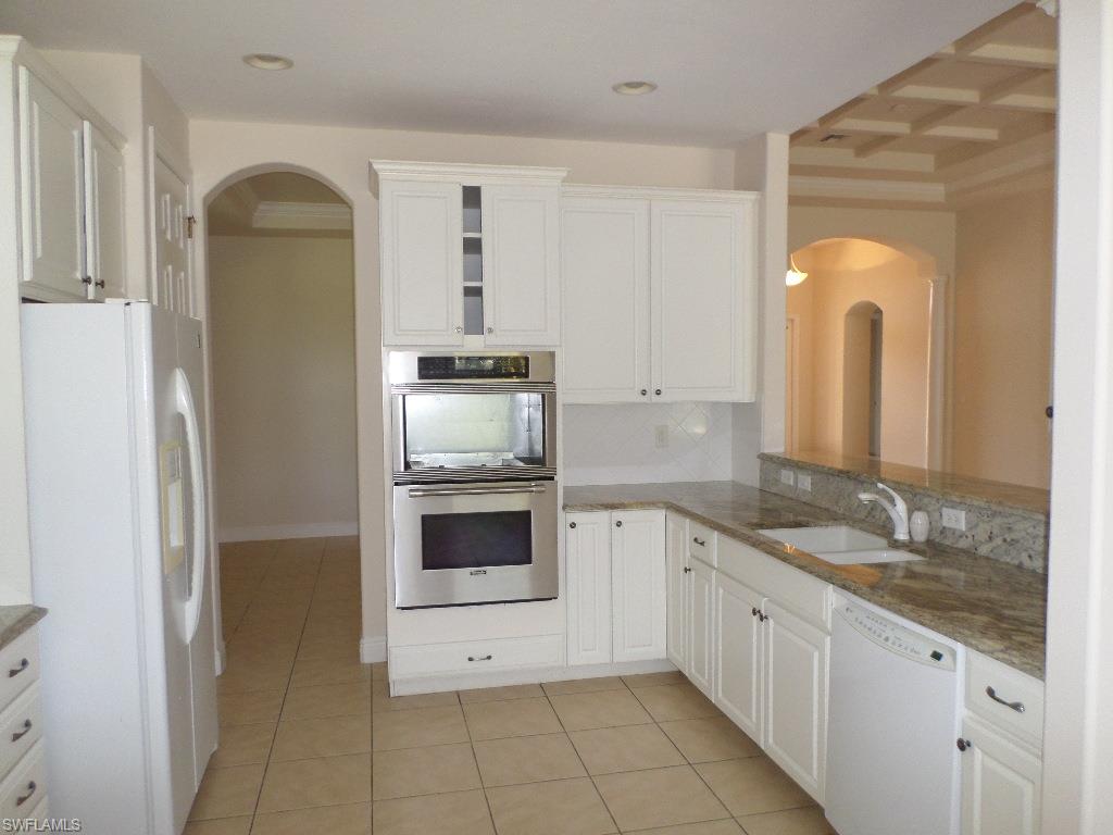 BELLE LAGO - Residential