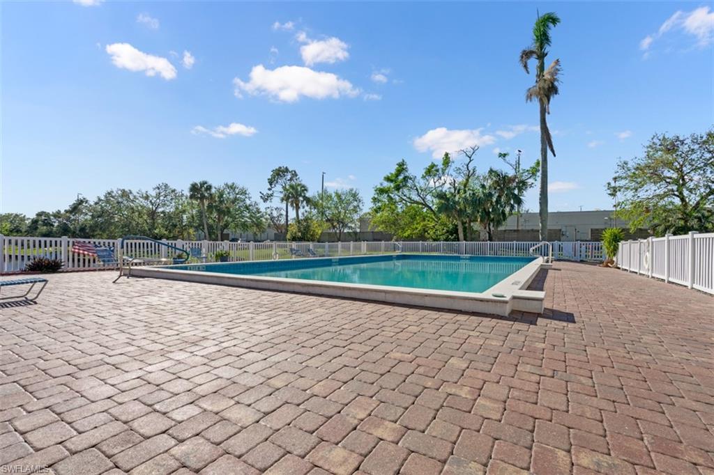 TROPIC TERRACE - Residential