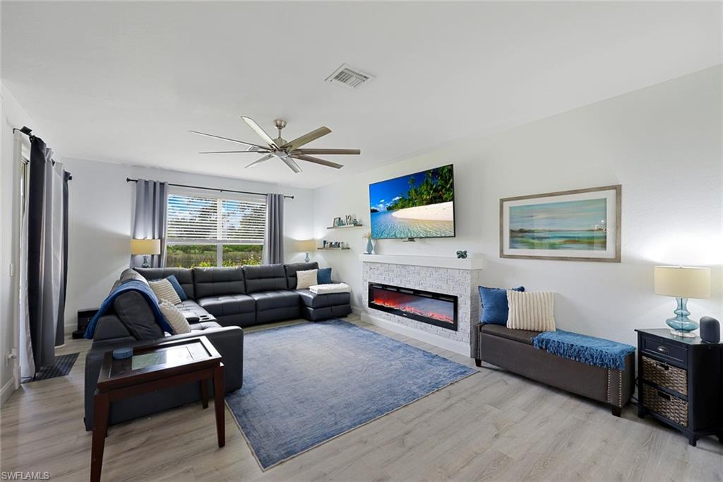 MARIPOSA - Residential