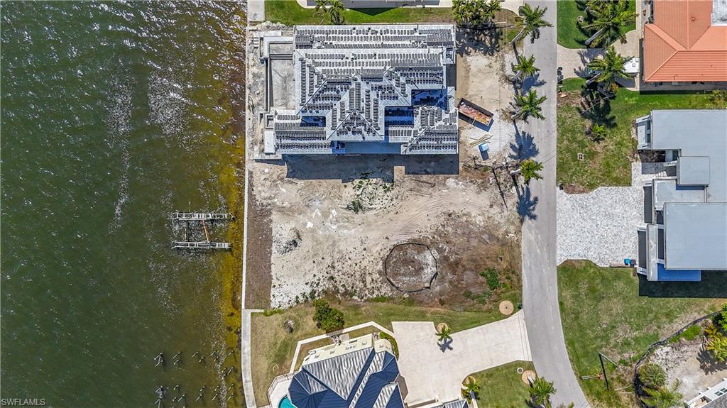 CAPE CORAL - Land