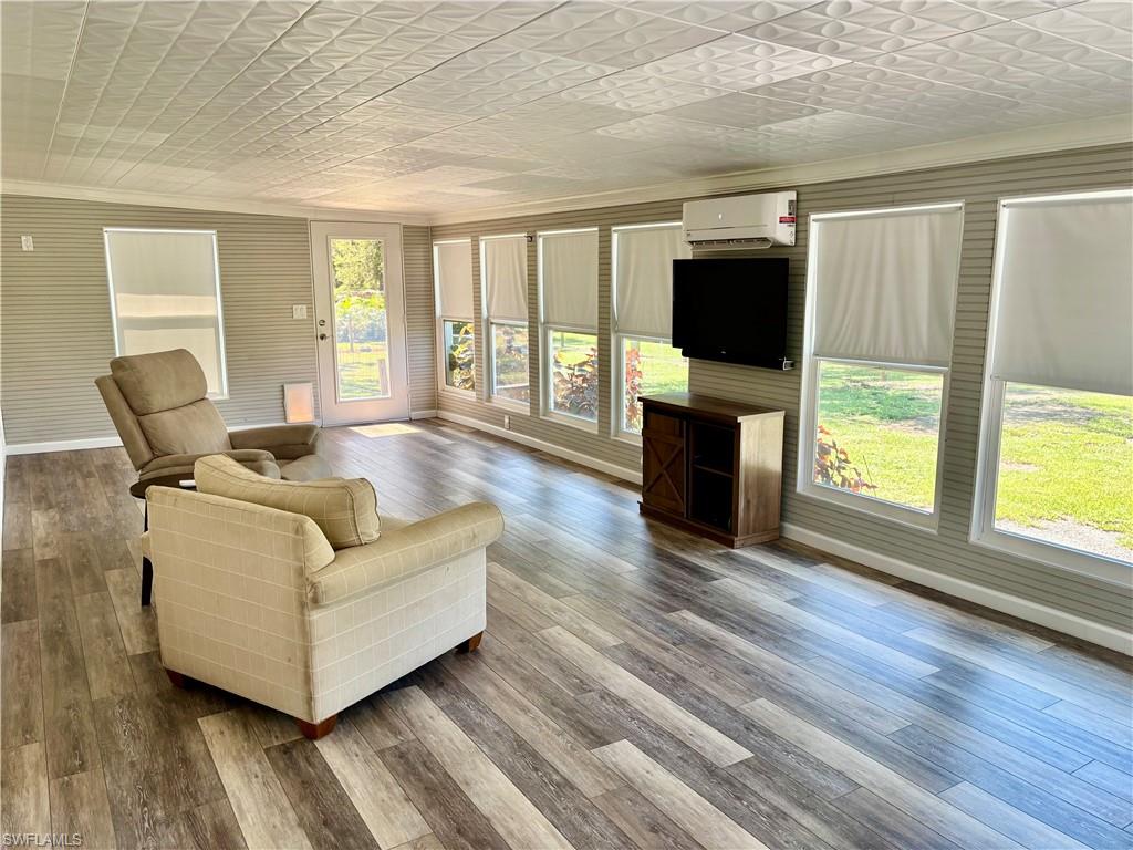 FORT DENAUD ACRES - Residential