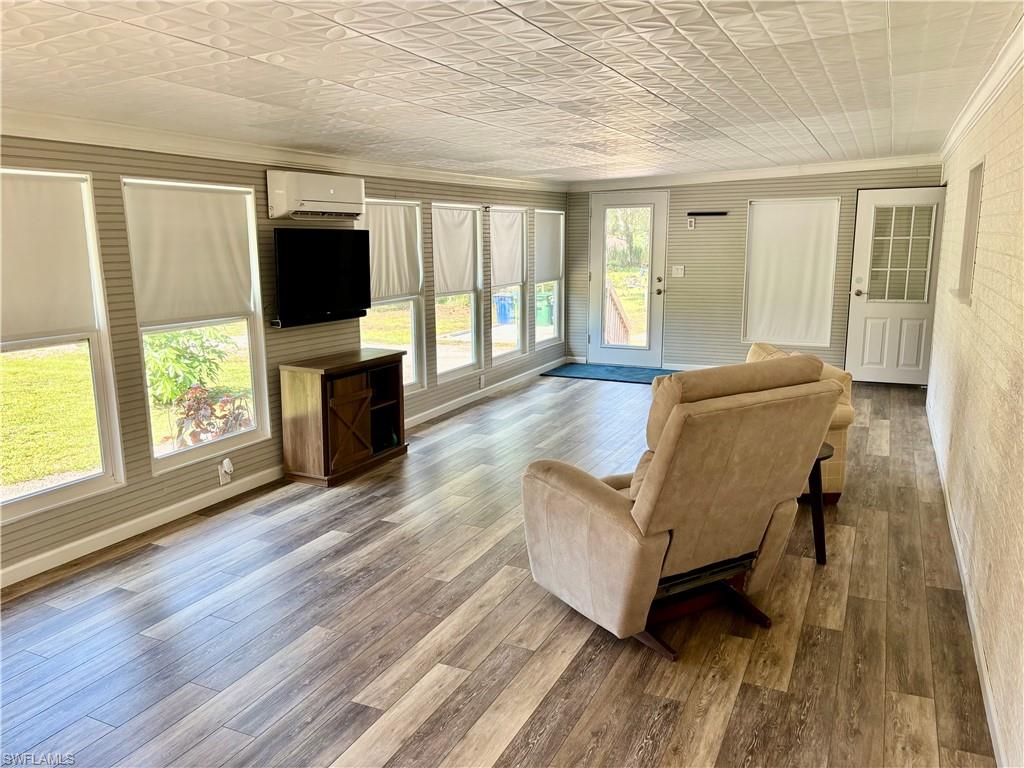 FORT DENAUD ACRES - Residential