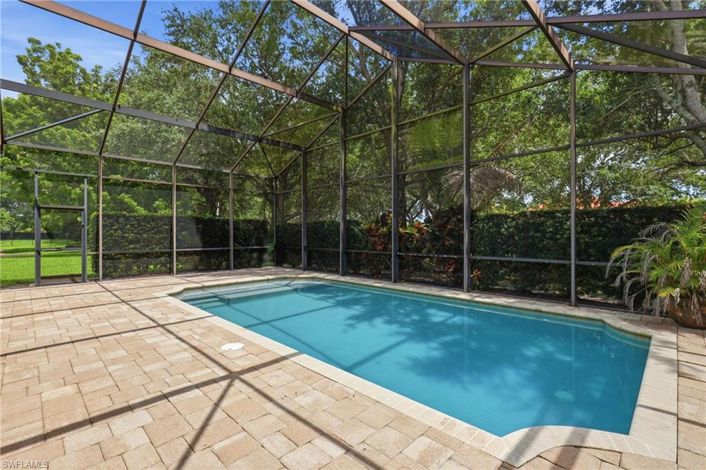 SATURNIA LAKES - Residential