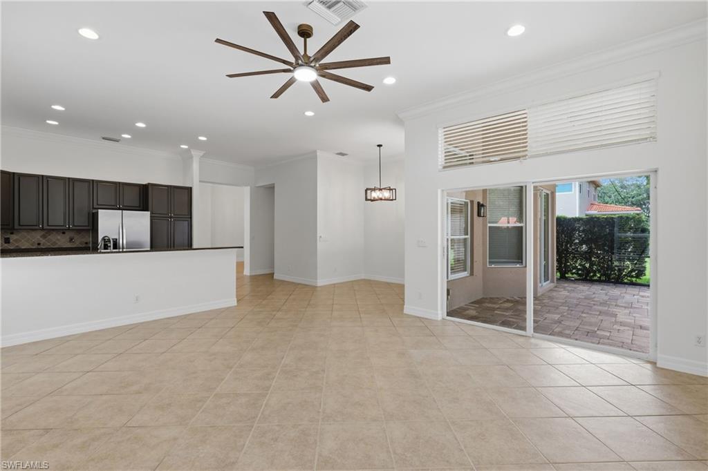 SATURNIA LAKES - Residential
