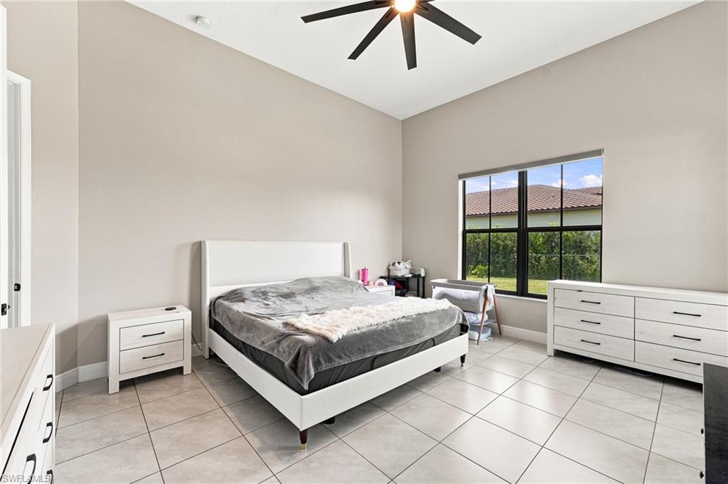 MAPLE RIDGE - Residential