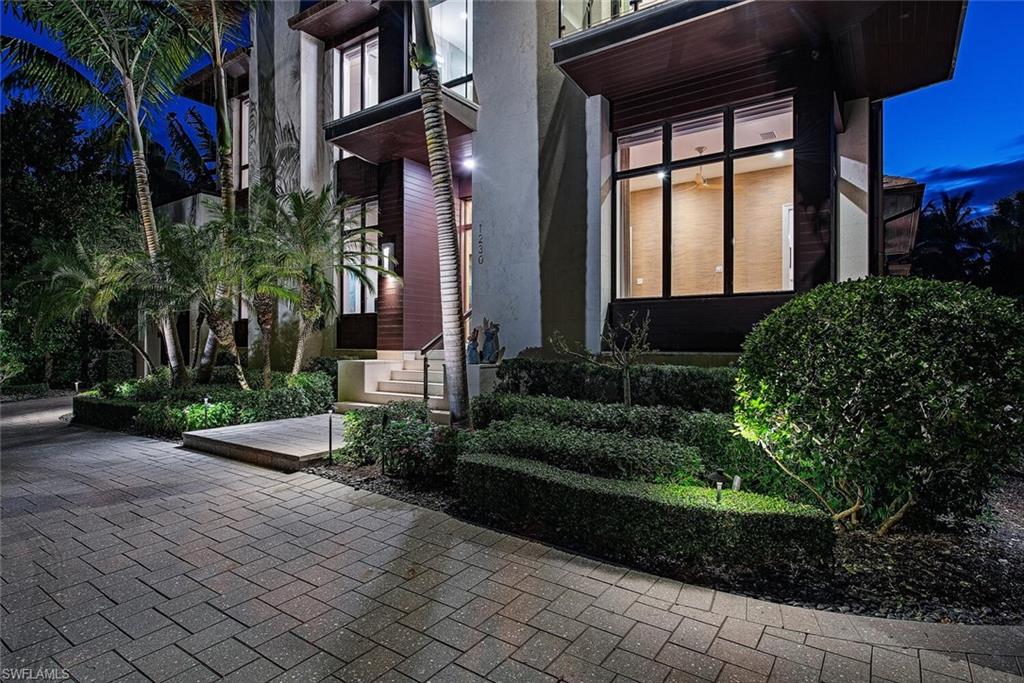 OLDE NAPLES - Residential