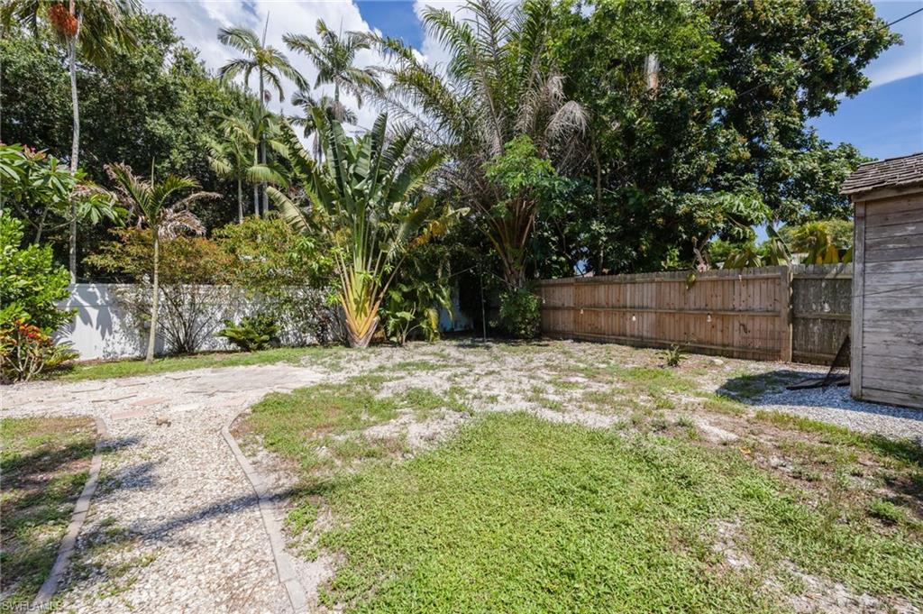 NORTH NAPLES HIGHLANDS - Residential