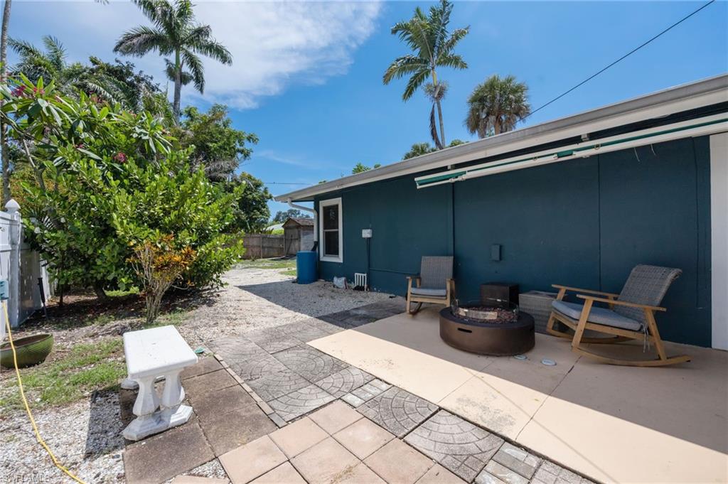 NORTH NAPLES HIGHLANDS - Residential