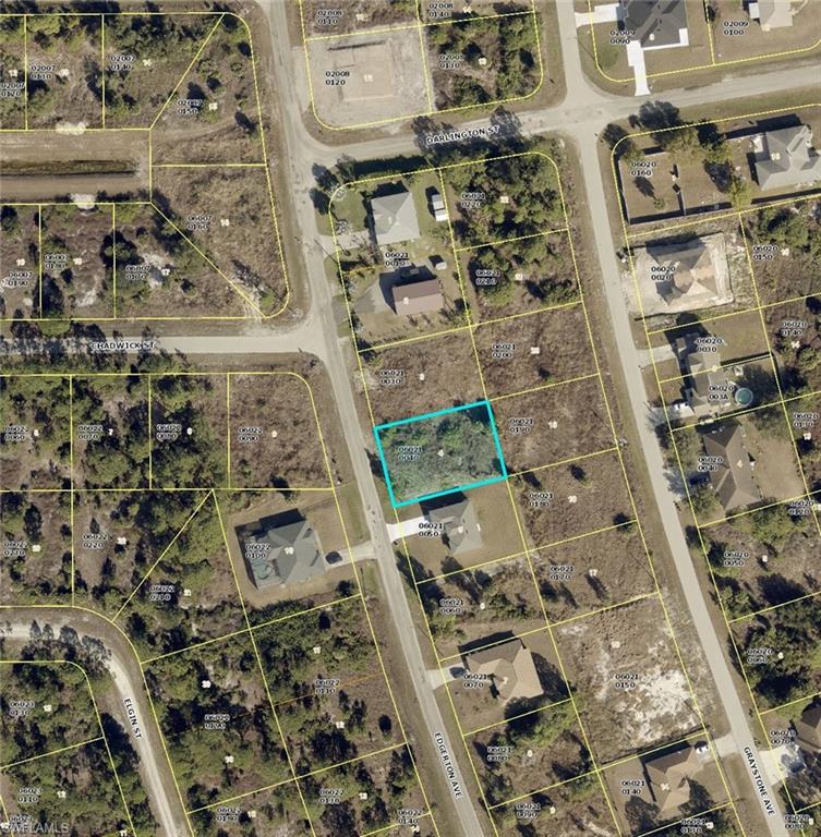 LEHIGH ACRES - Land