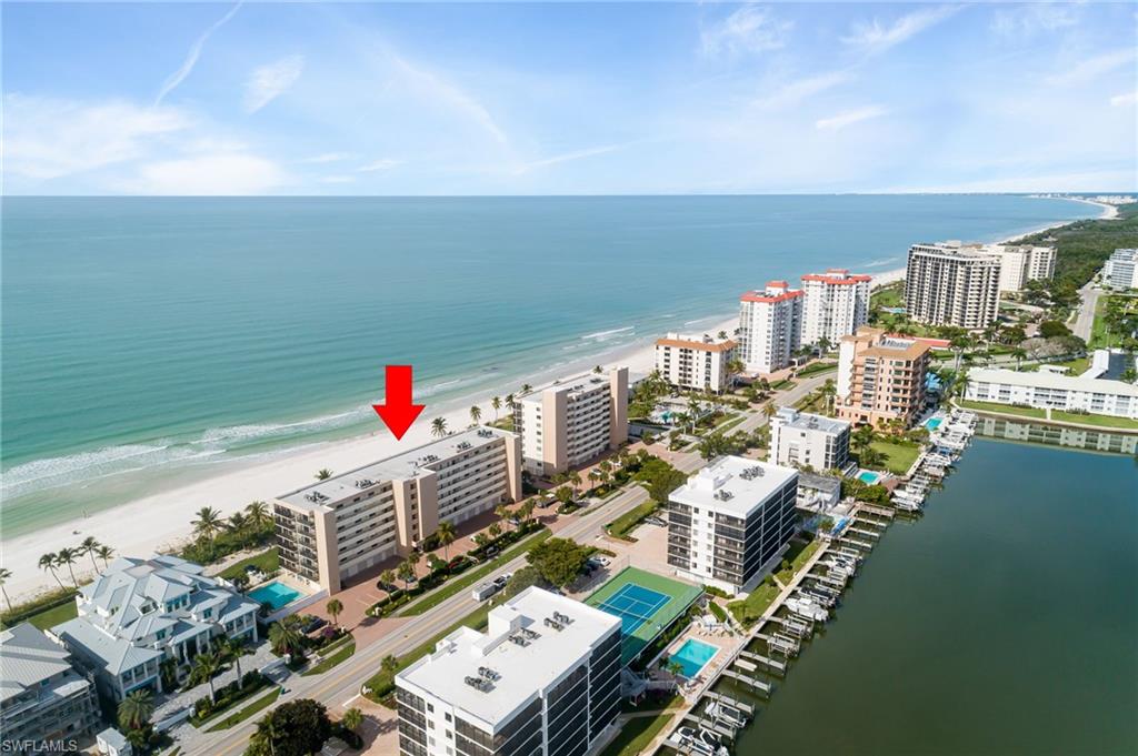 BAYSHORES - Residential Lease