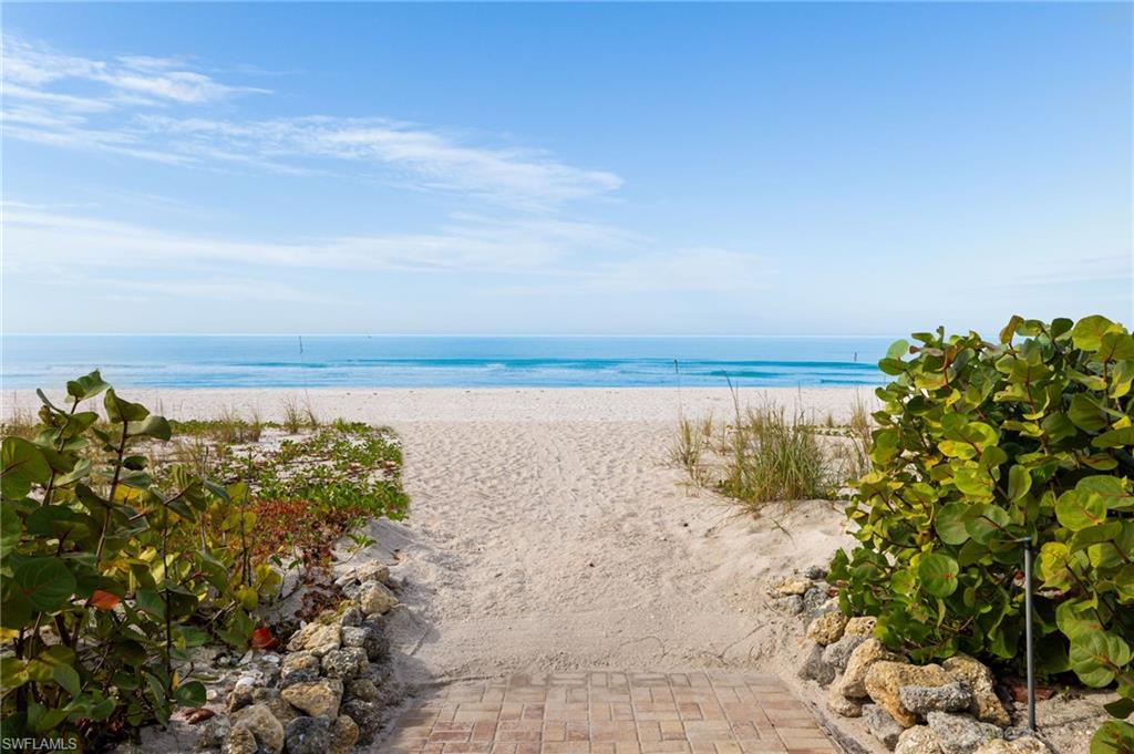 BAYSHORES - Residential Lease