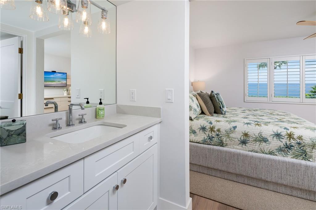 BAYSHORES - Residential Lease