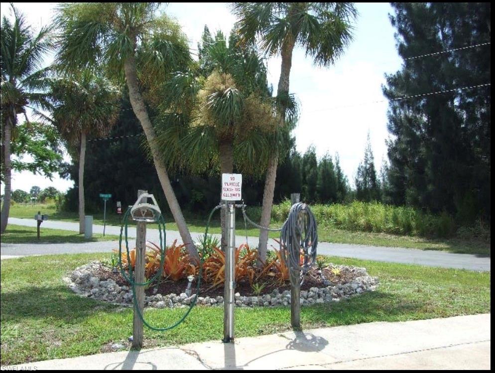 PINE ISLAND COVE - Land