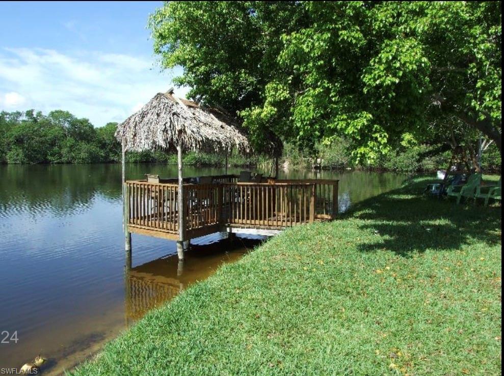 PINE ISLAND COVE - Land
