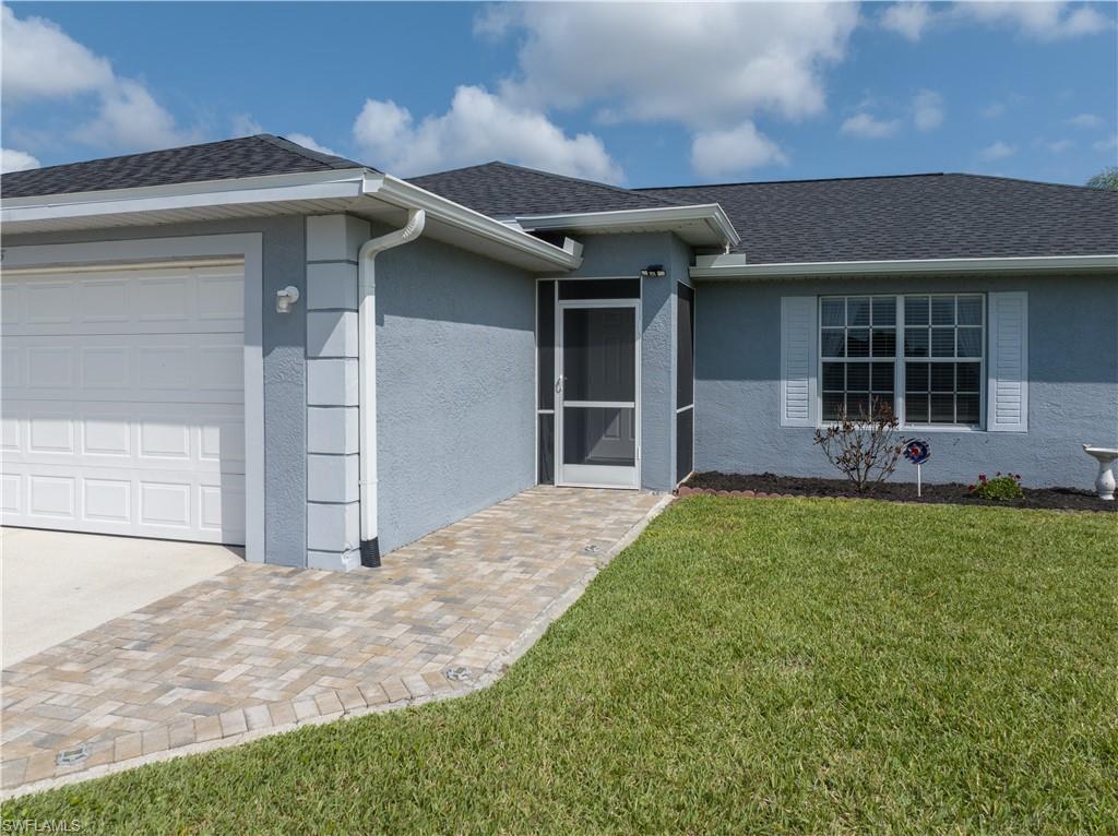 CAPE CORAL - Residential