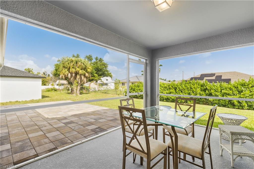 CAPE CORAL - Residential