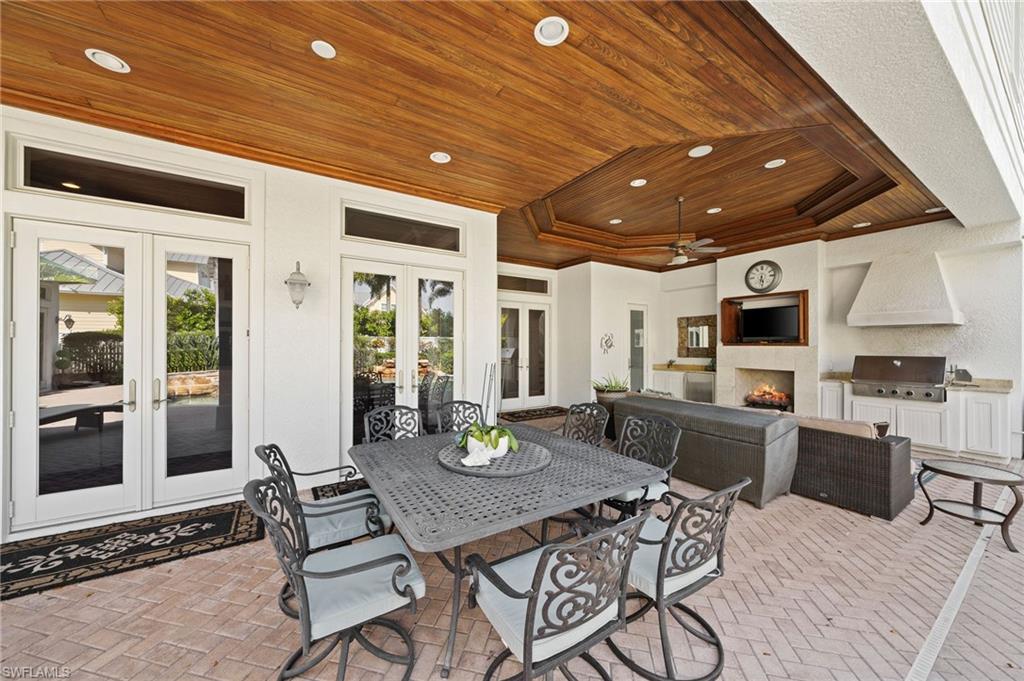 OLDE NAPLES - Residential