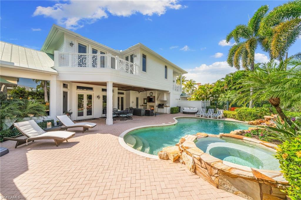 OLDE NAPLES - Residential