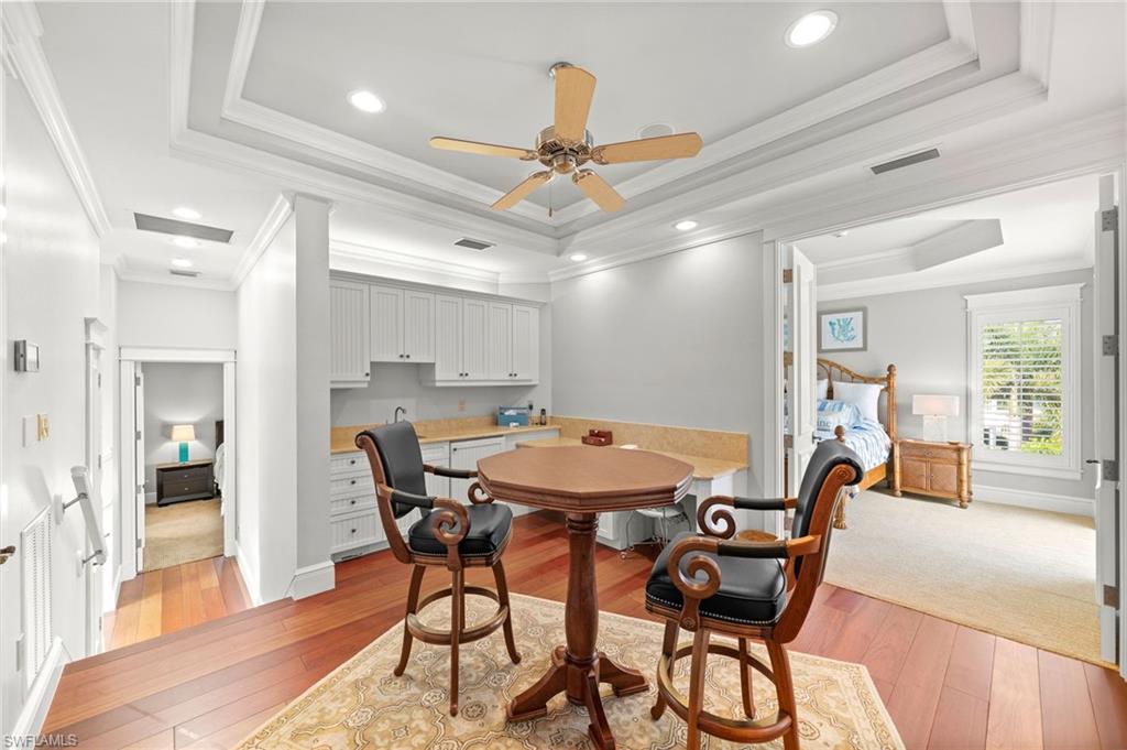 OLDE NAPLES - Residential
