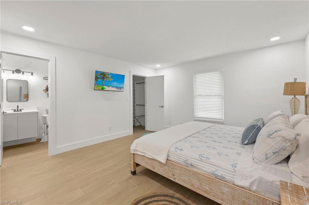 GOLDEN GATE CITY - Residential