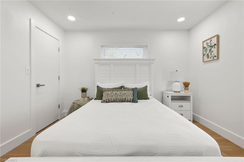 GOLDEN GATE CITY - Residential