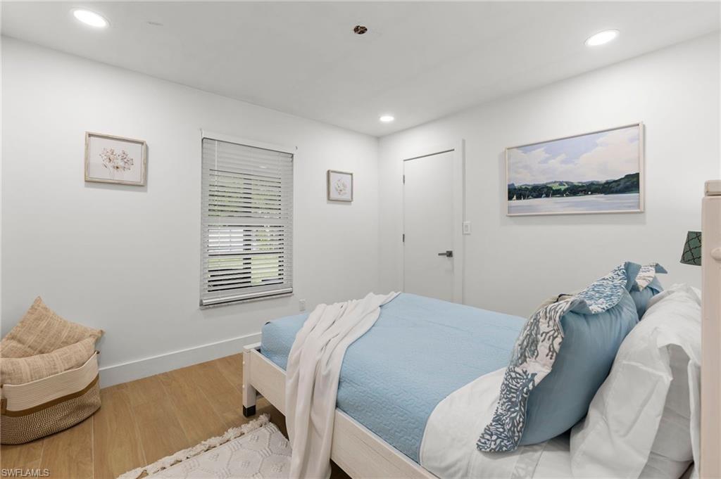 GOLDEN GATE CITY - Residential