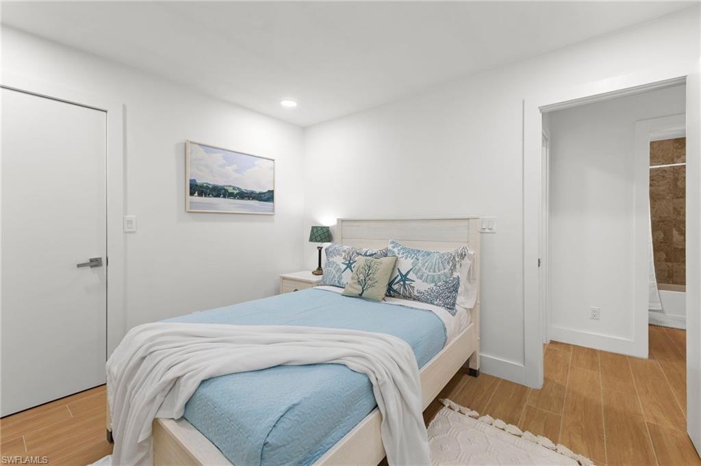 GOLDEN GATE CITY - Residential