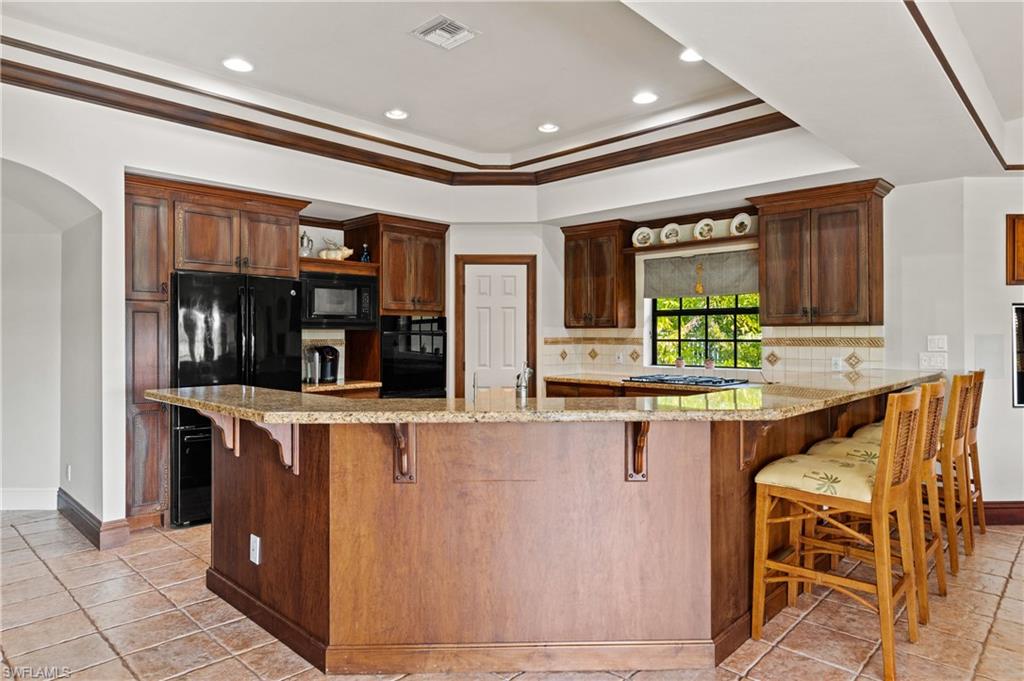 BEACHVIEW COUNTRY CLUB ESTATES - Residential