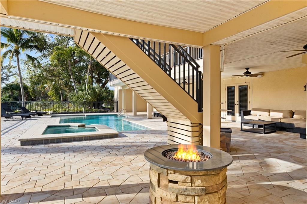BEACHVIEW COUNTRY CLUB ESTATES - Residential