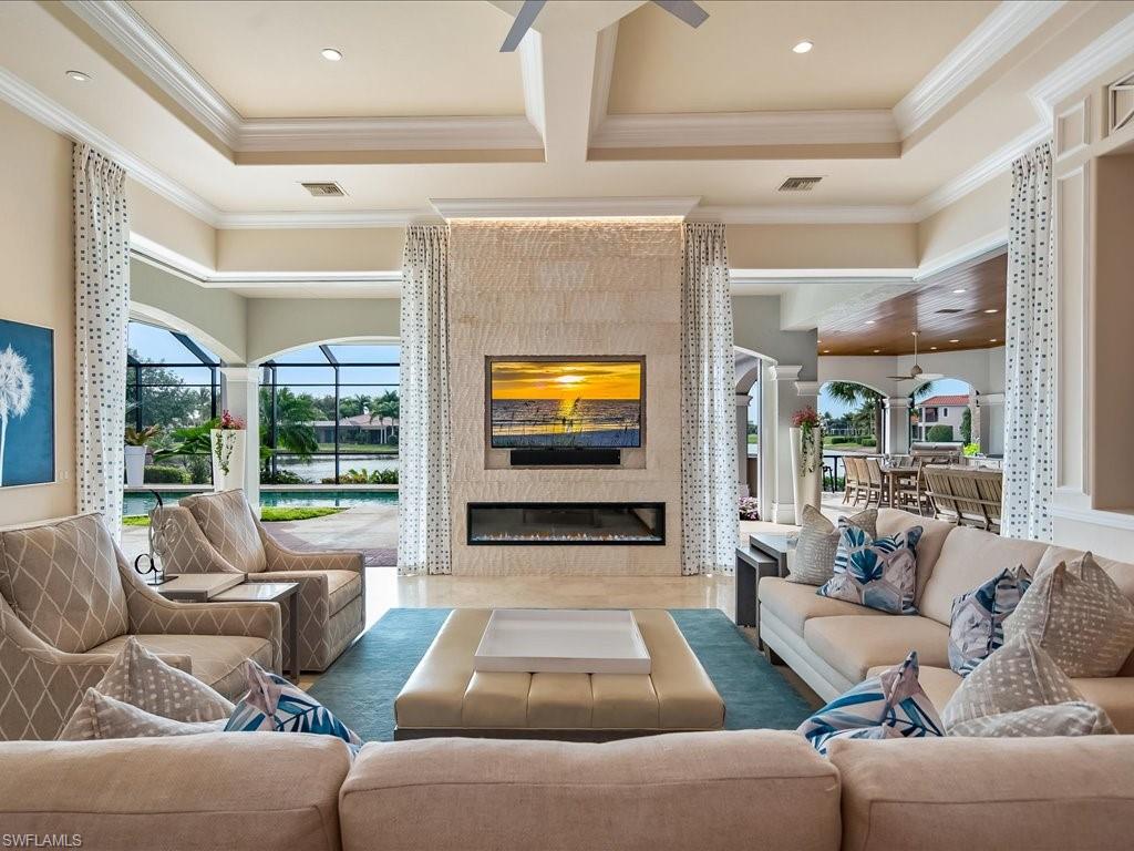 BANYAN ISLAND - Residential