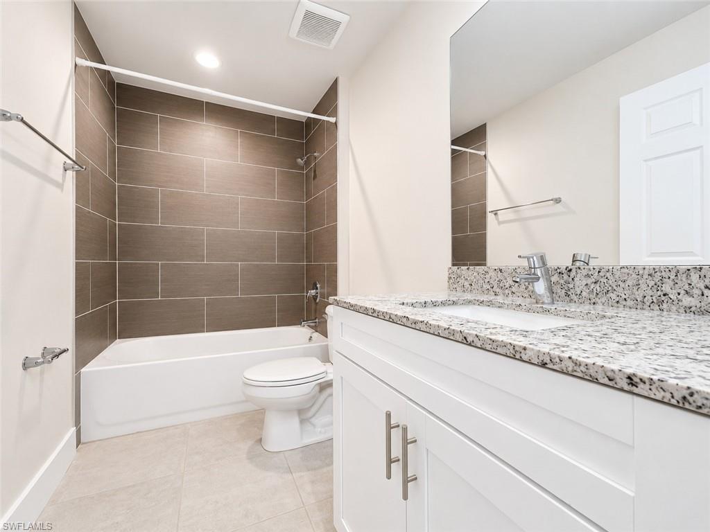 CAPE CORAL - Residential Lease