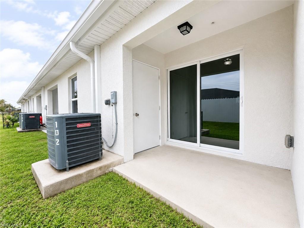 CAPE CORAL - Residential Lease