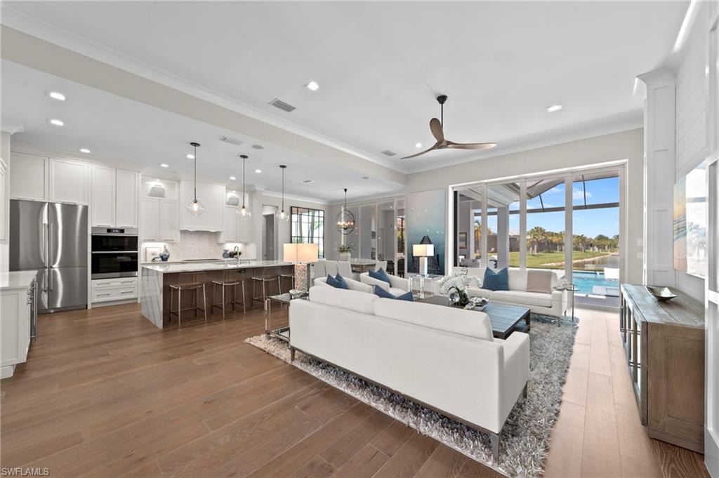 SPARROW CAY - Residential