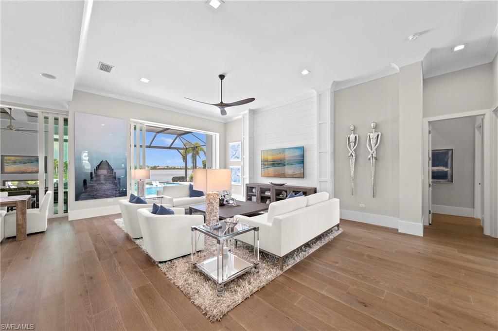 SPARROW CAY - Residential