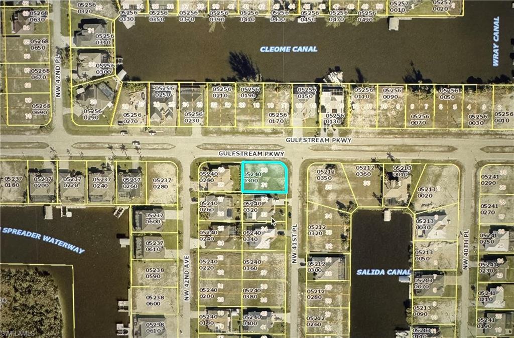 CAPE CORAL - Land