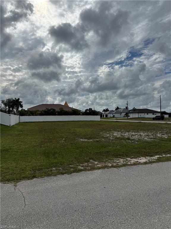 CAPE CORAL - Land