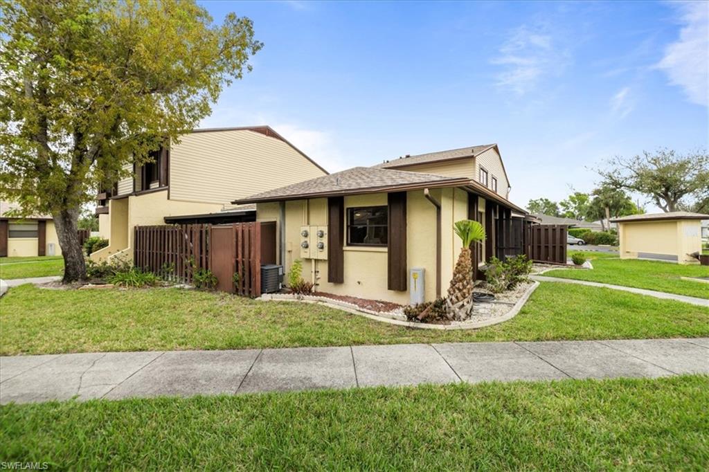 COURTYARDS OF CAPE CORAL NORTH - Residential