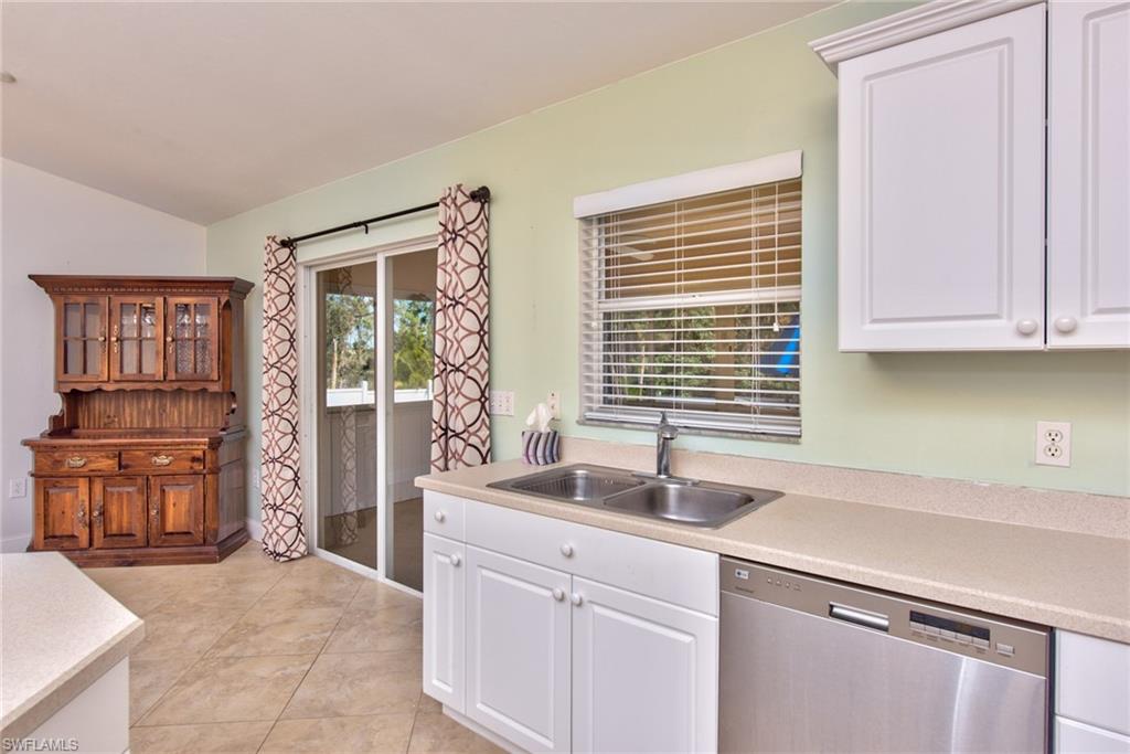 BONITA SPRINGS - Residential Lease
