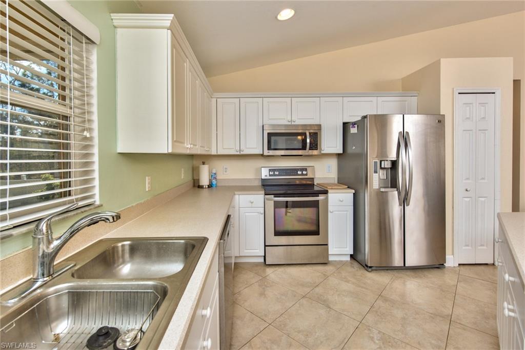 BONITA SPRINGS - Residential Lease