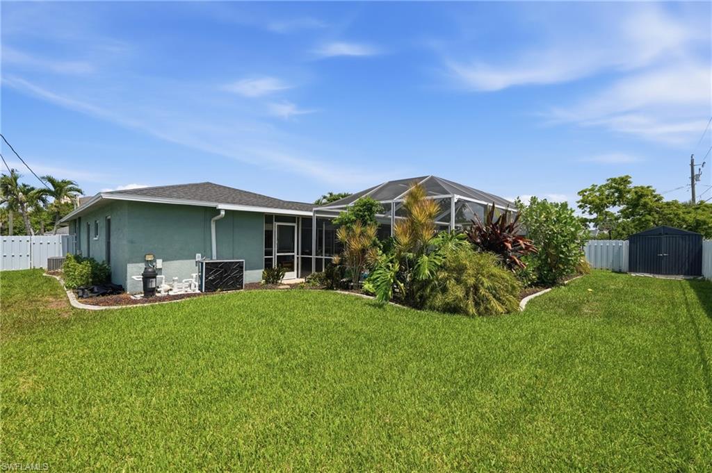 CAPE CORAL - Residential