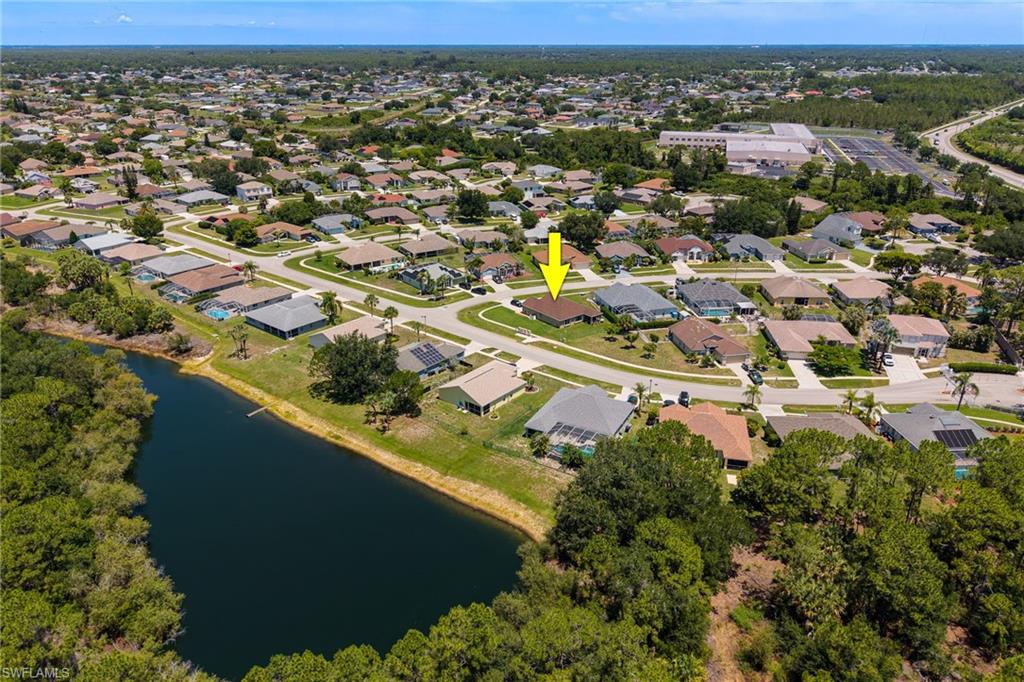 VARSITY LAKES - Residential