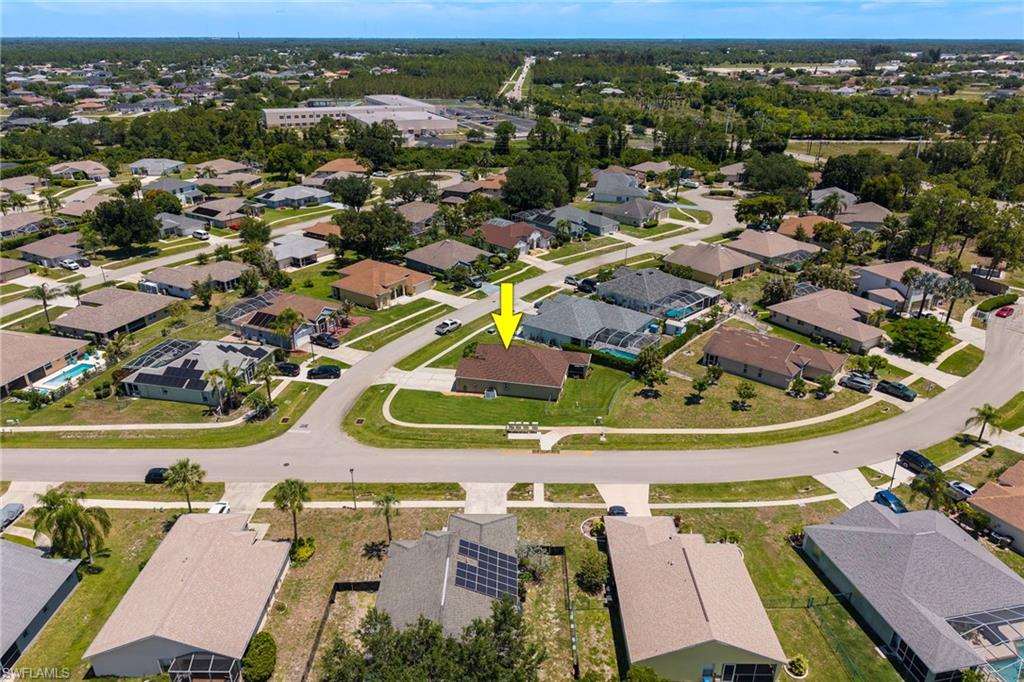 VARSITY LAKES - Residential