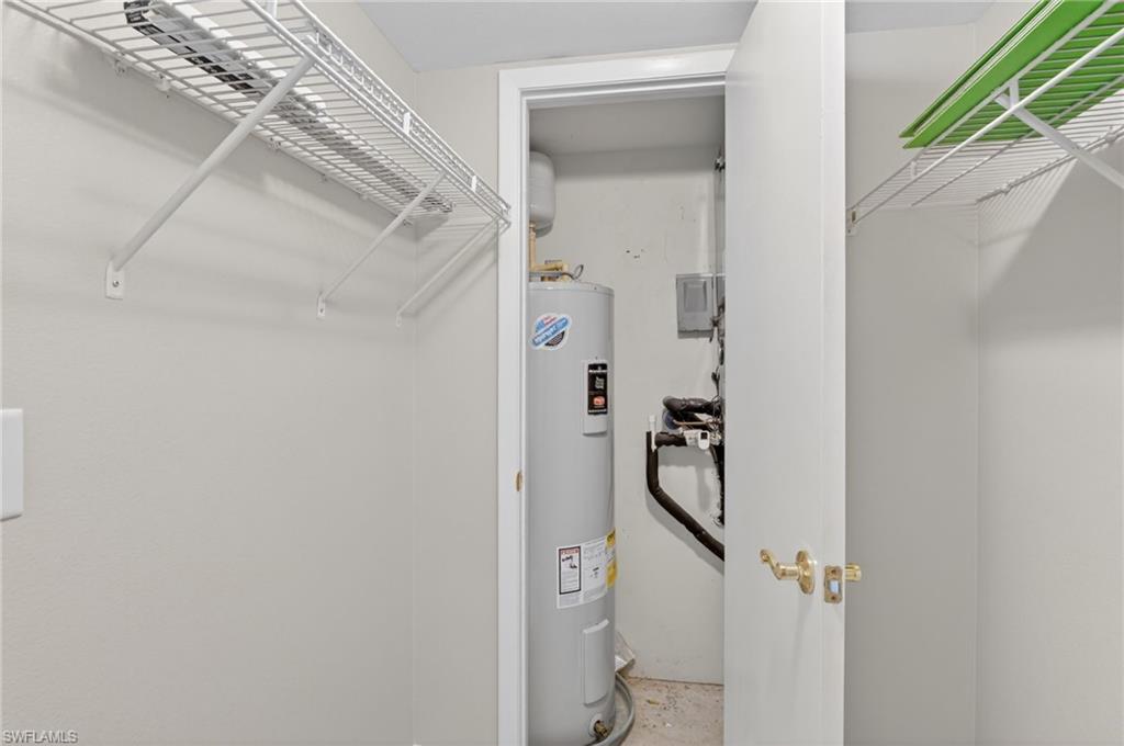 PARKSIDE CONDO - Residential