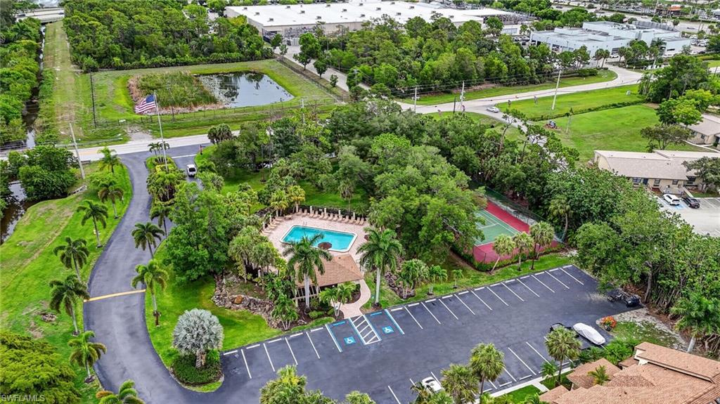 PARKSIDE CONDO - Residential